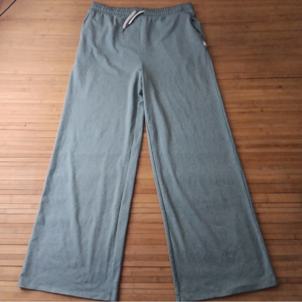 Vuori halo essential wide leg pants - Picture 4 of 4